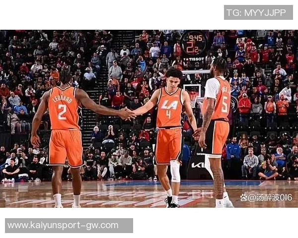 快船全力以赴摆脱保罗合同力争科比桑德斯正式上任