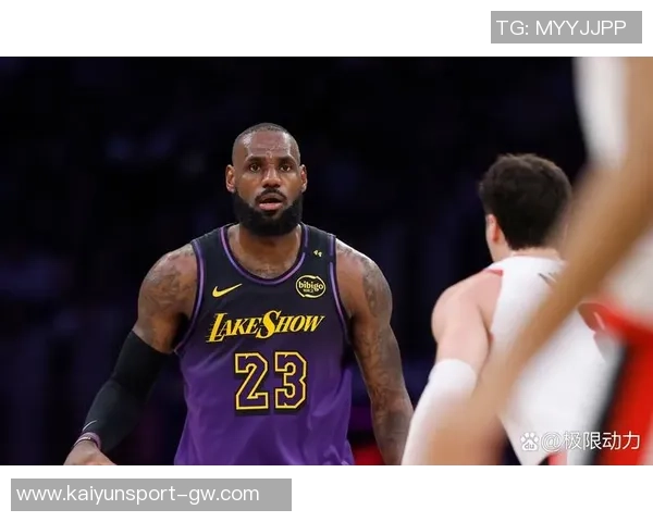 浓眉半场表现抢眼高效得分15分7篮板还命中一记三分球